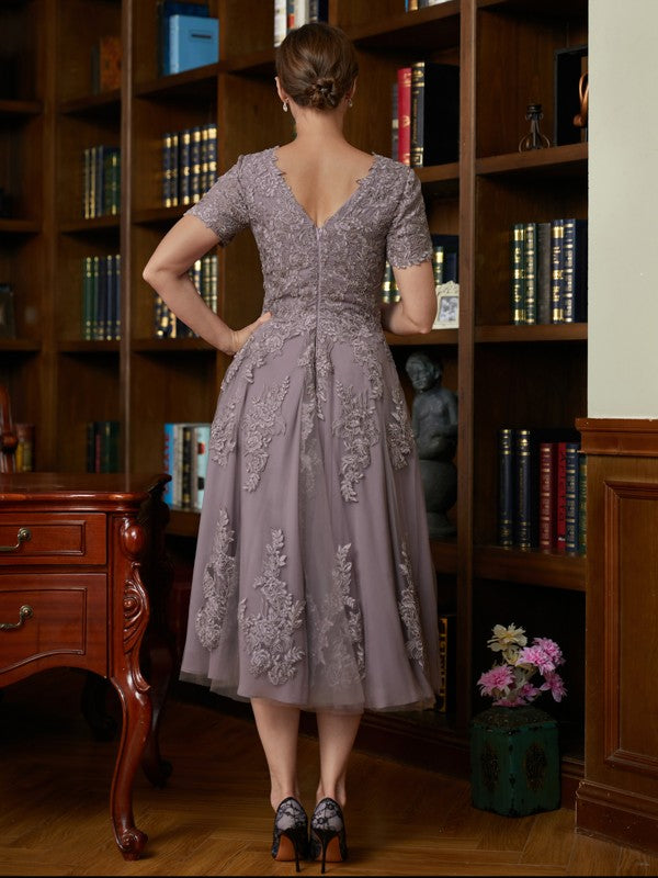 Wholesale A-Line/Princess Chiffon Lace Scoop Short Sleeves Tea-Length Mother of the Bride Dresses